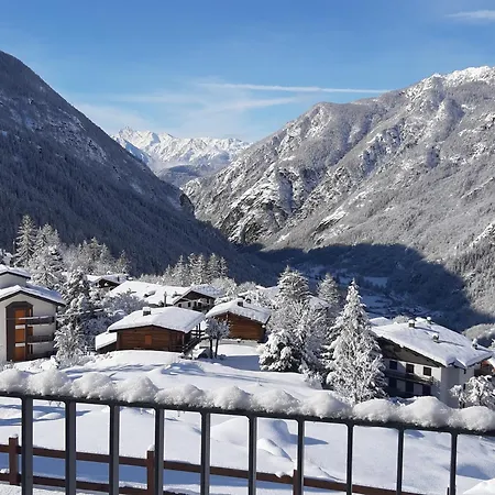 Casa Lo Tze Relais - Indipendent House With Amazing View アパート