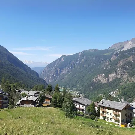 アパート Casa Lo Tze Relais - Indipendent House With Amazing View *
