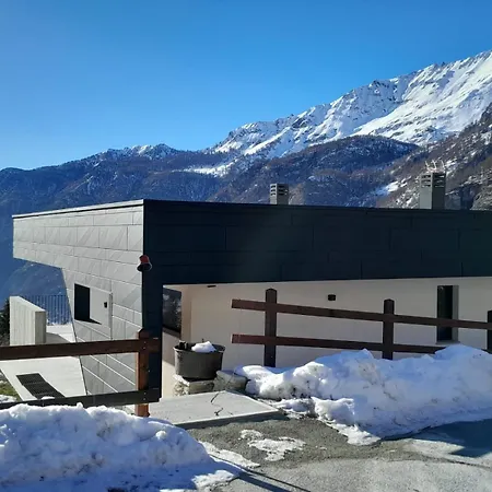 Casa Lo Tze Relais - Indipendent House With Amazing View Valtournenche