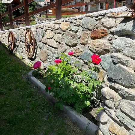 아파트 Casa Lo Tze Relais - Indipendent House With Amazing View *